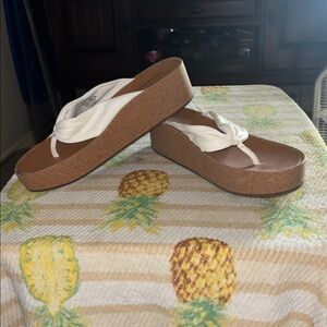Lucky Brand Lellina Platform Wedge Thong Sandal